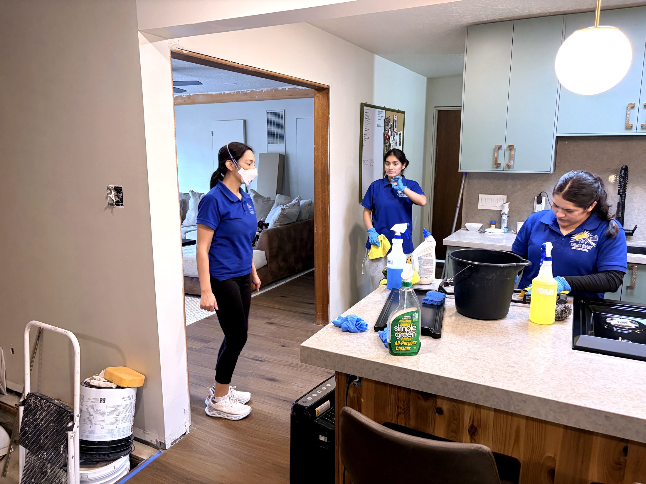 Kitchen cleaned for an Old Town Heber home
